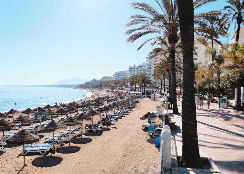 Marbella Centre Beachfront & Pool Exteriör bild