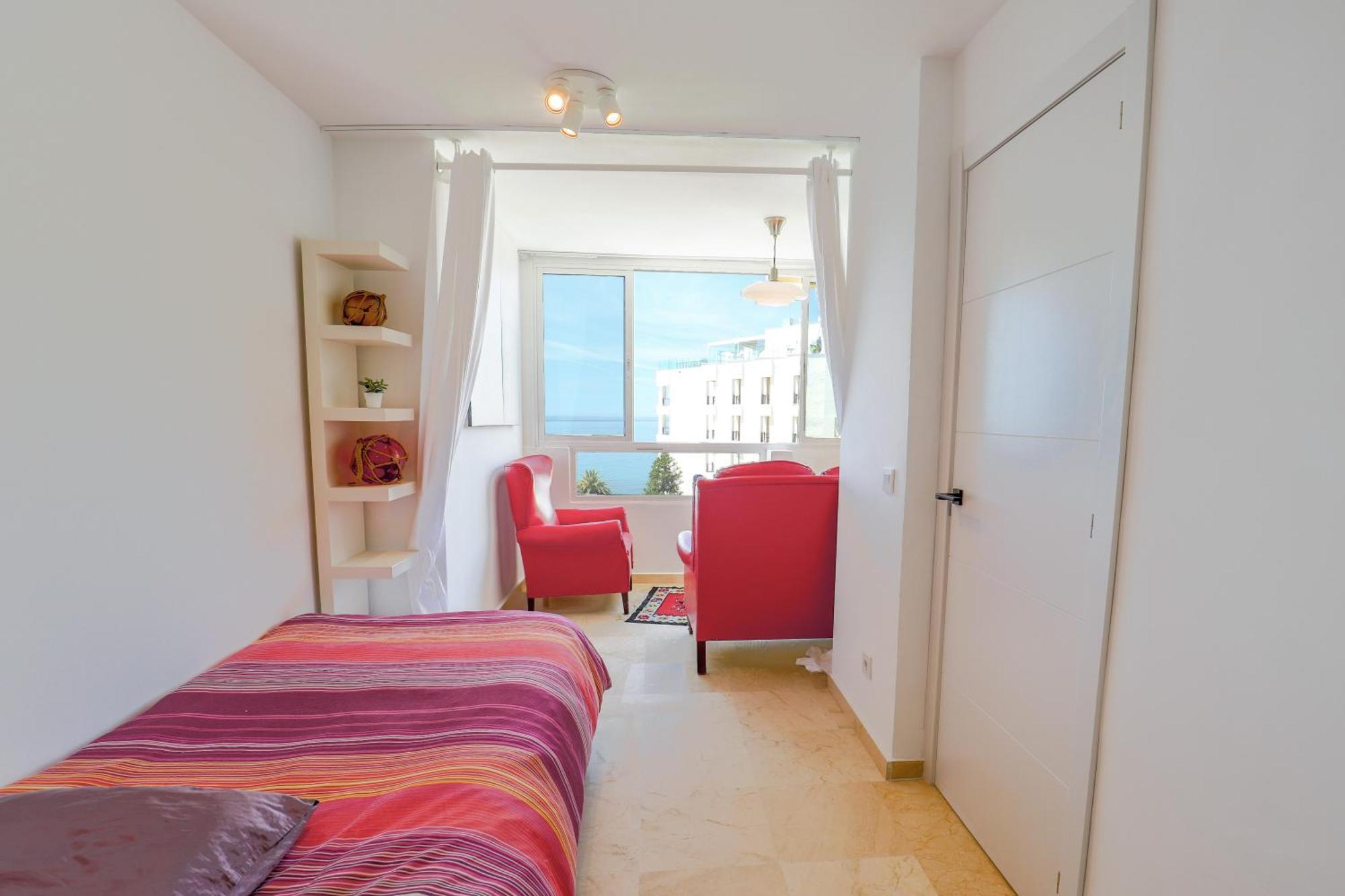 Marbella Centre Beachfront & Pool Exteriör bild